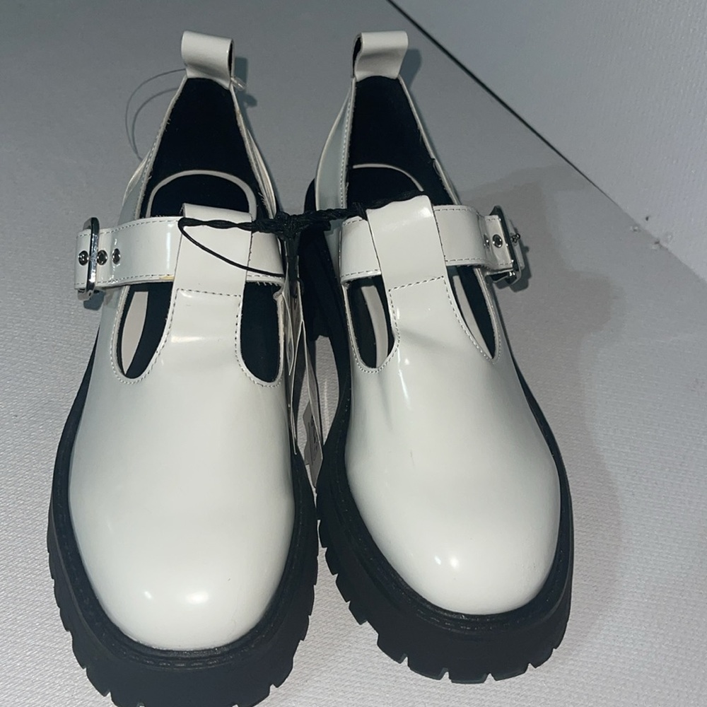 Zara White and Black T Straps Chunky Loafers NWT - Picture 3 of 11